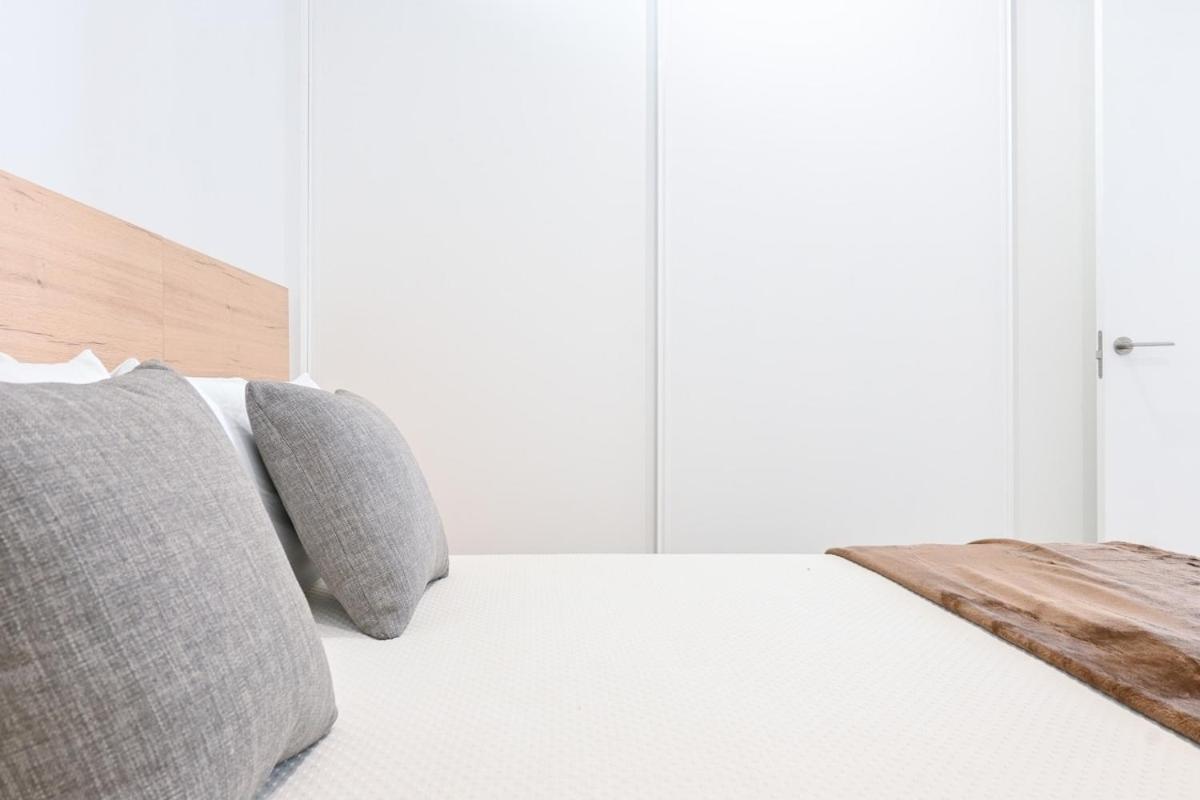 For Rentalas Temporary Two Bedroom Boy5b *