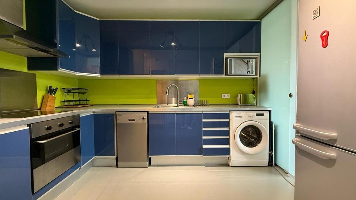 Bright Duplex For 4 Pax - Camarillo * Madrid