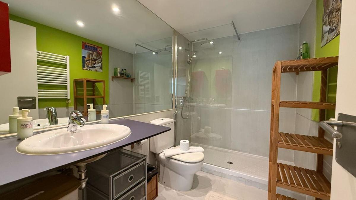 Lejlighed Bright Duplex For 4 Pax - Camarillo Madrid