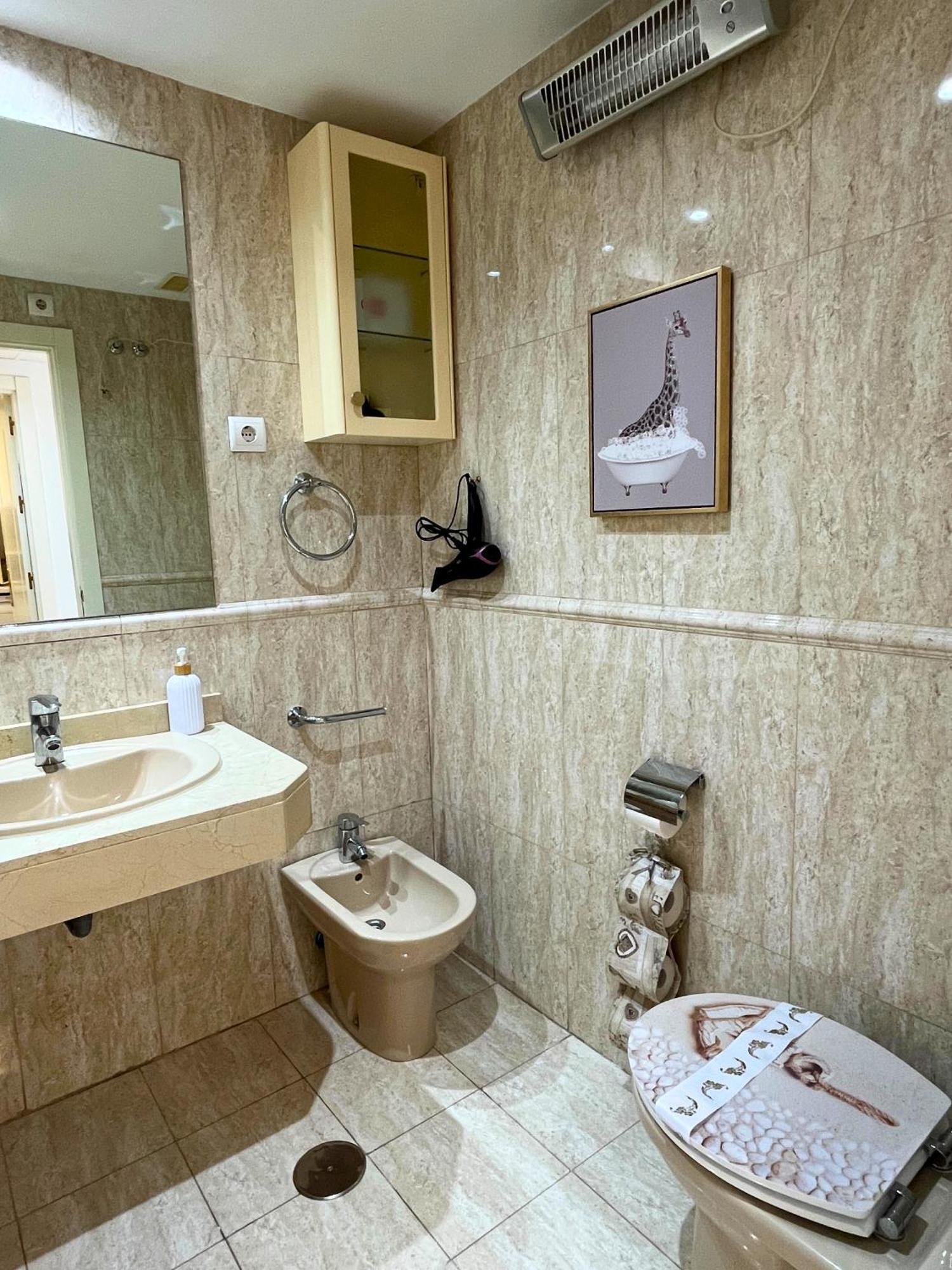 Jc Suites, Airport *