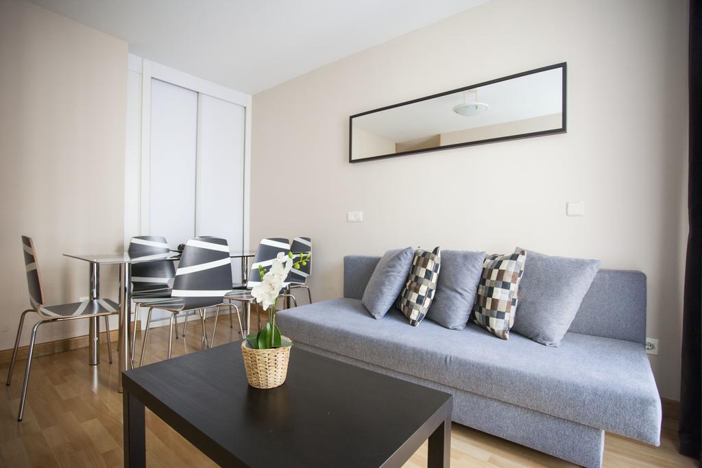 Fuencarral Apartment *