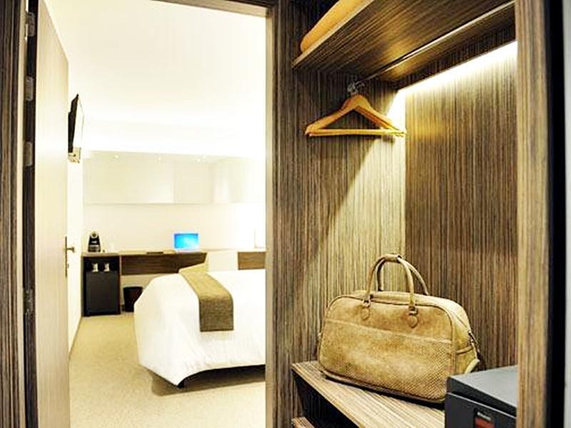 Hellosky Air 4* Madri