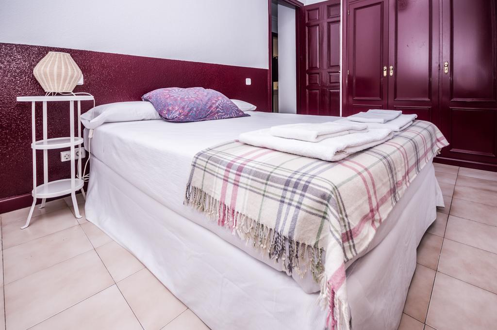 Apartment Apartamento To Let Santa Ana Madrid