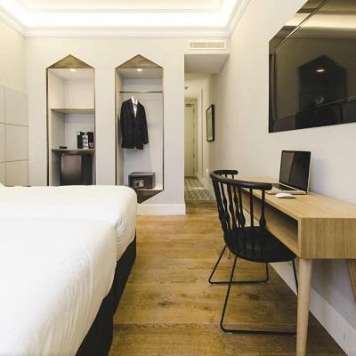 One Shot Recoletos Hotel 4*