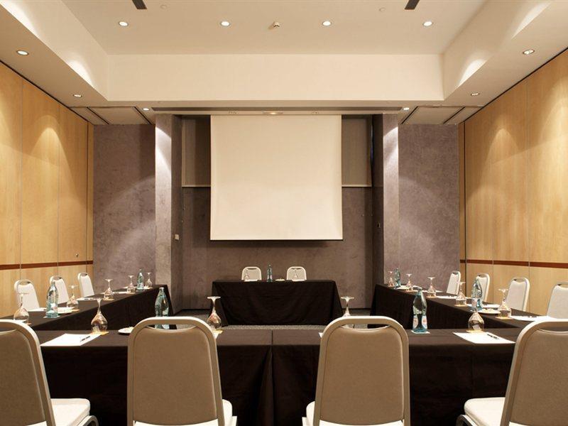 Ilunion Pio Xii Hotel Madrid