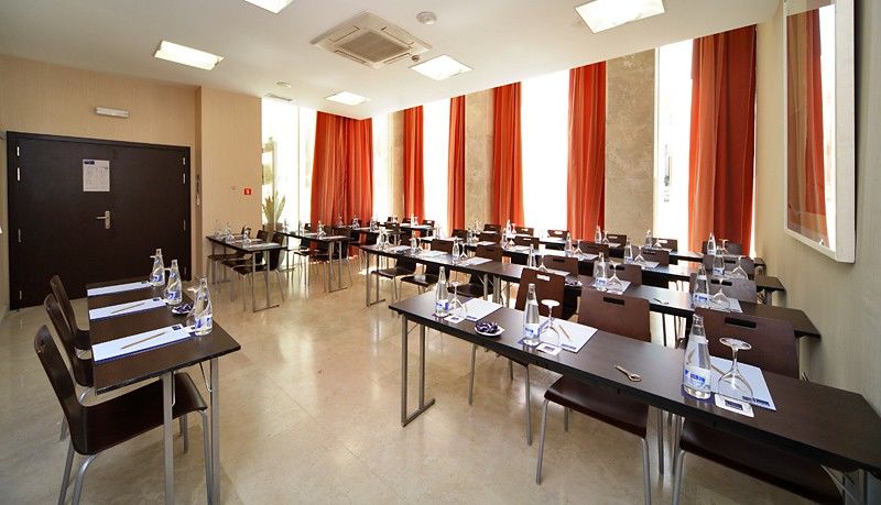 Occidental 4*