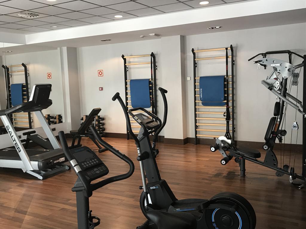 Tach Airport Hotel Madri