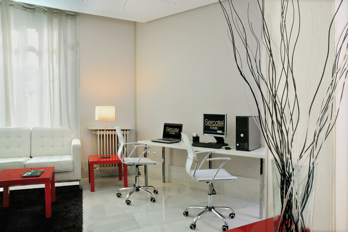 Aparthotel Sercotel Togumar