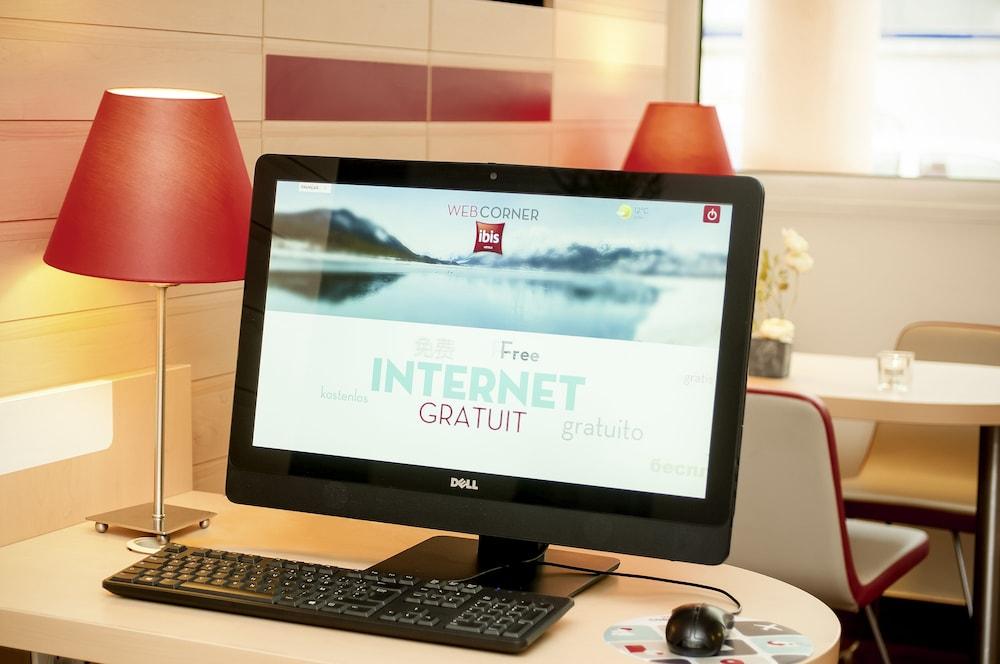 Ibis Aeropuerto Barajas Hotel 2*