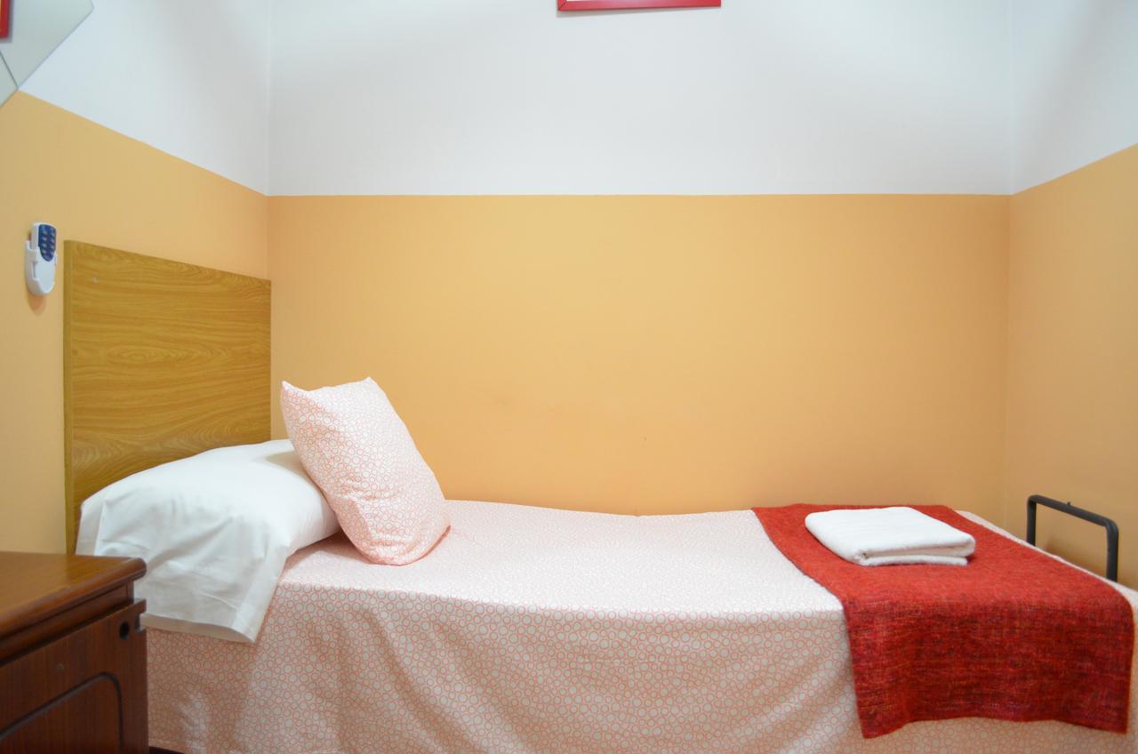 Guest house Village Barco Madrid
