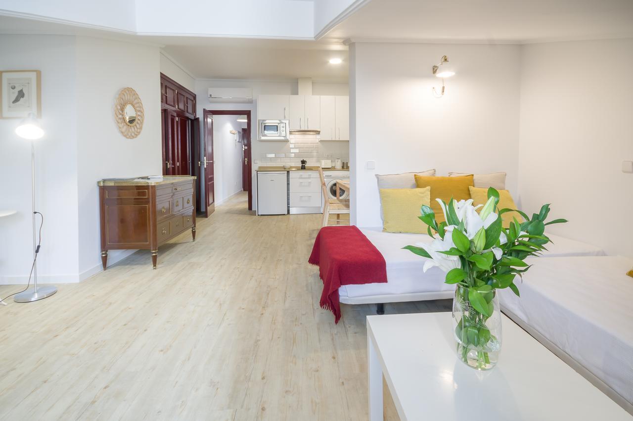 Apartamento To Let Santa Ana Apartment Madrid