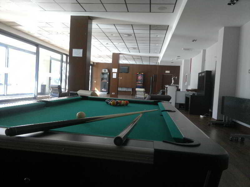 Tach Airport Hotel Madri