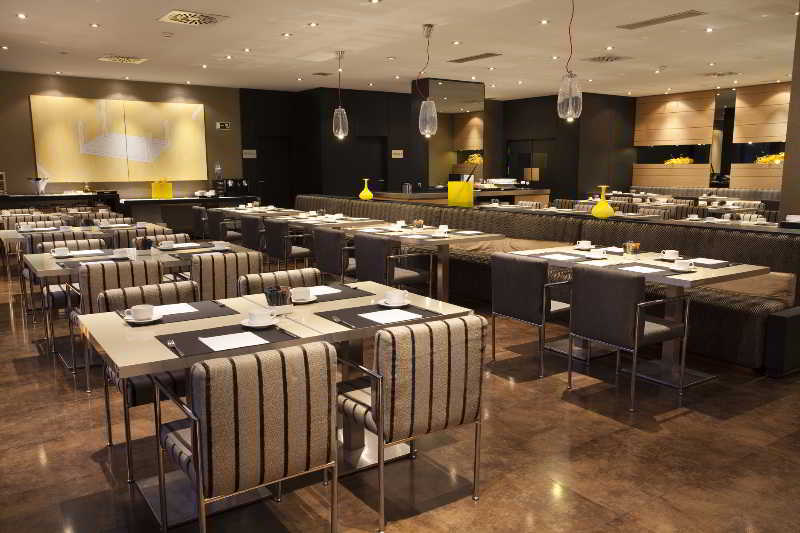 Hotel Ac Feria By Marriott
