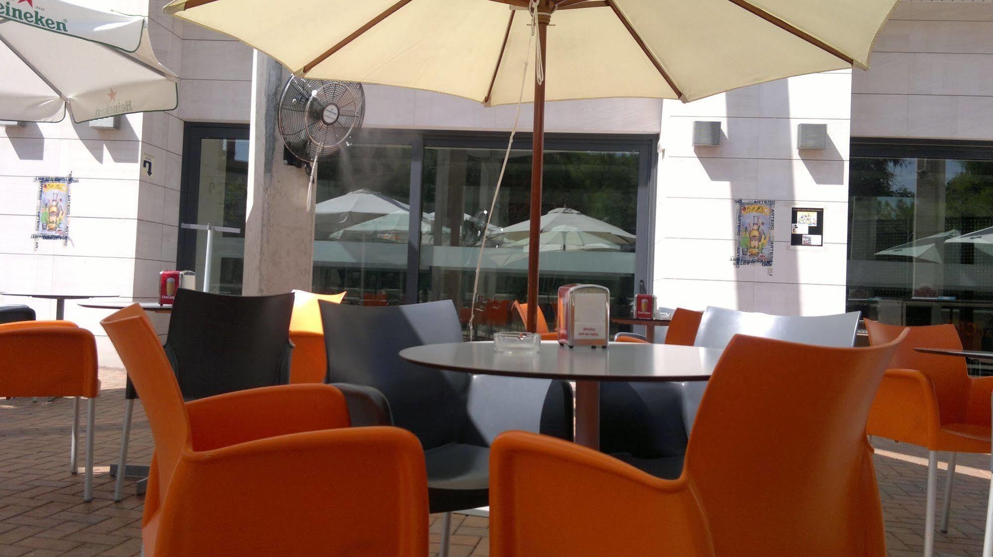 Tach Airport Madri