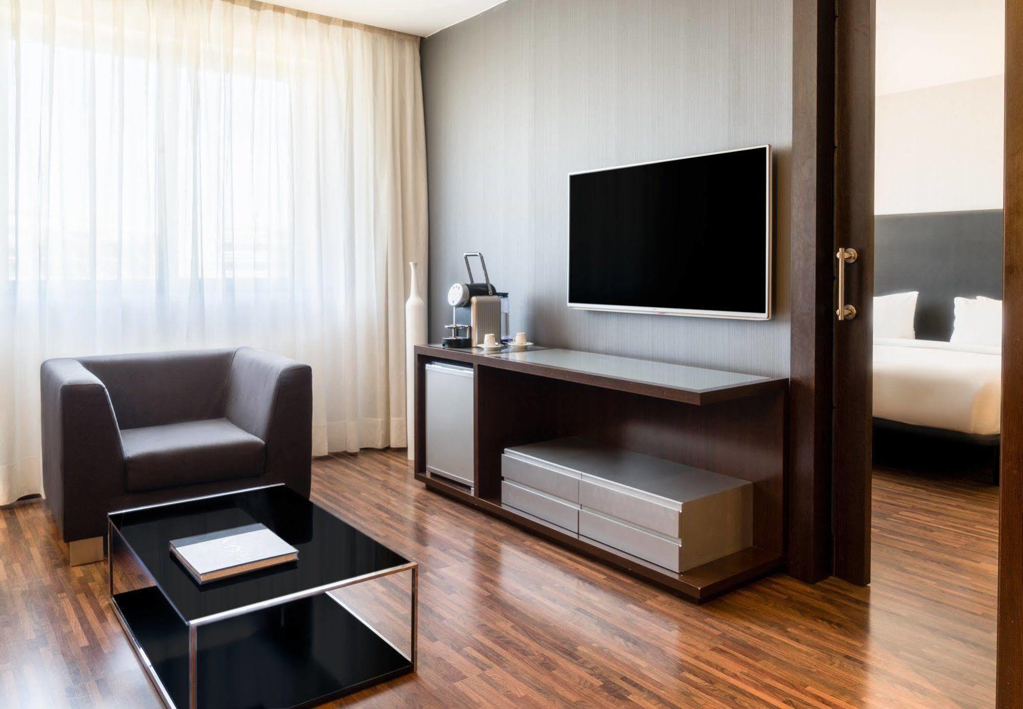 Hotel Ac Feria By Marriott 4*