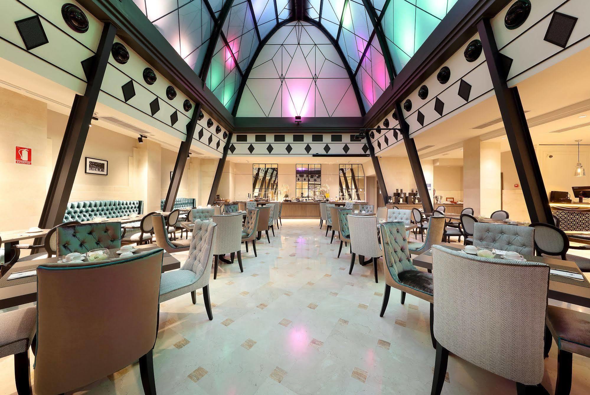 Eurostars Casa De La Lírica Hotel 4*