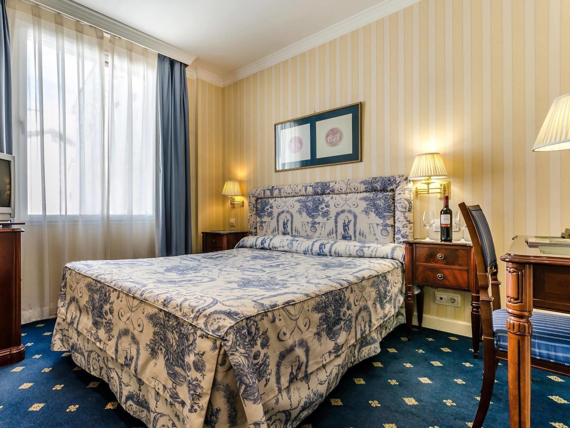 Eurostars Casa De La Lírica Hotel 4*