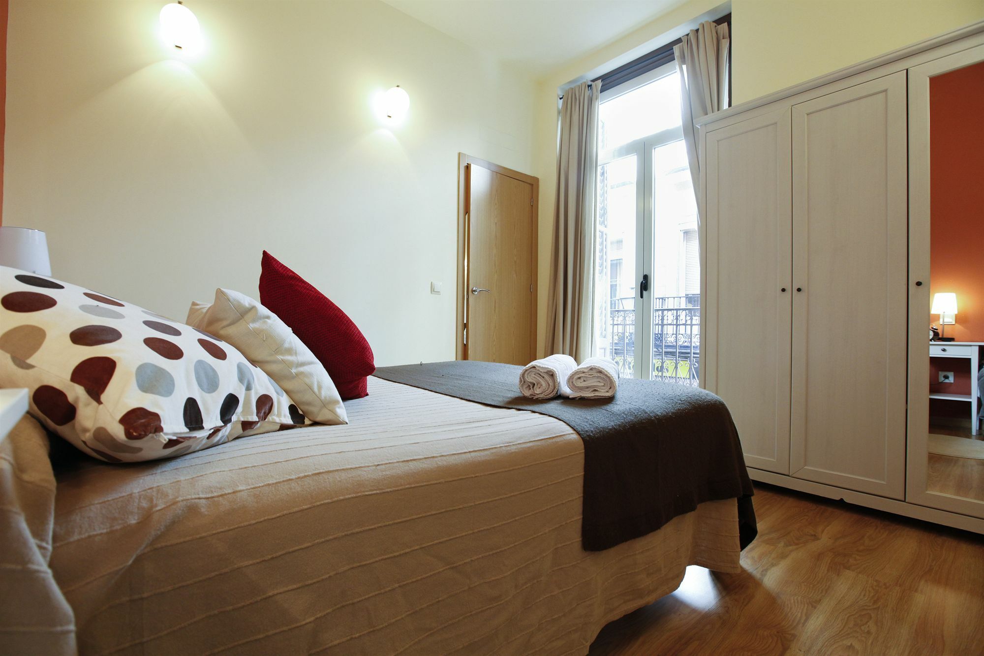 Viviendas Turisticas Duque De Alba Apartment Madrid