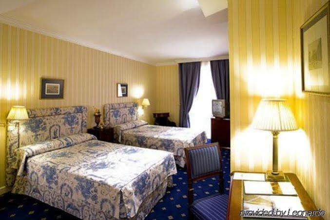 Eurostars Casa De La Lírica Hotel 4*
