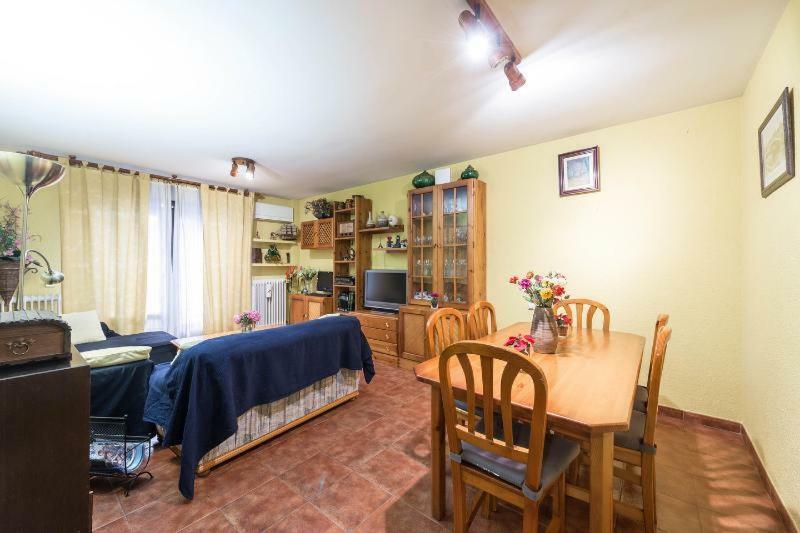 Apartamento Vivienda Familiar Con Jardin Junto A Ifema
