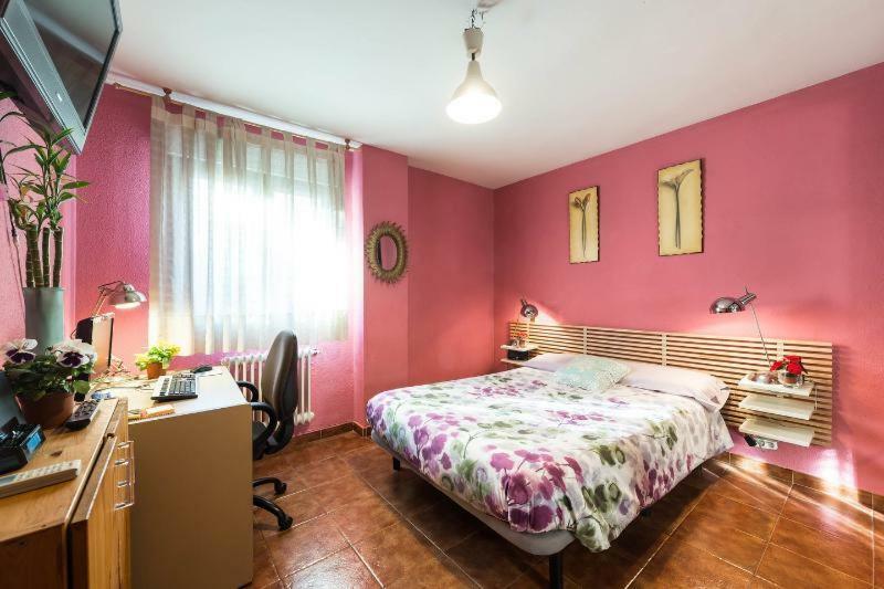 Vivienda Familiar Con Jardin Junto A Ifema