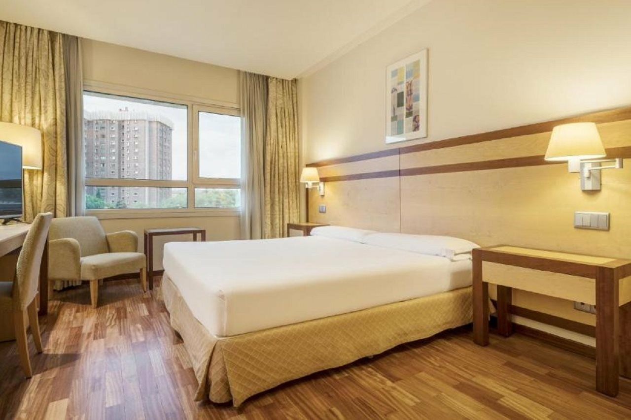 Ilunion Pio Xii Hotel
