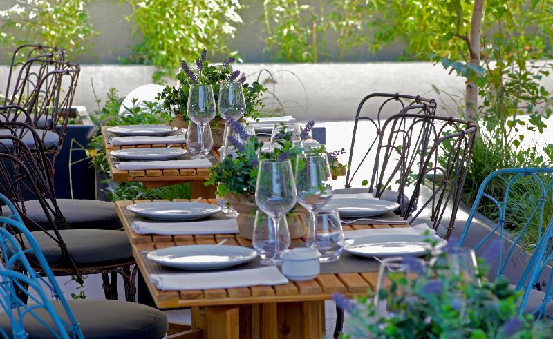Aravaca Village 4*
