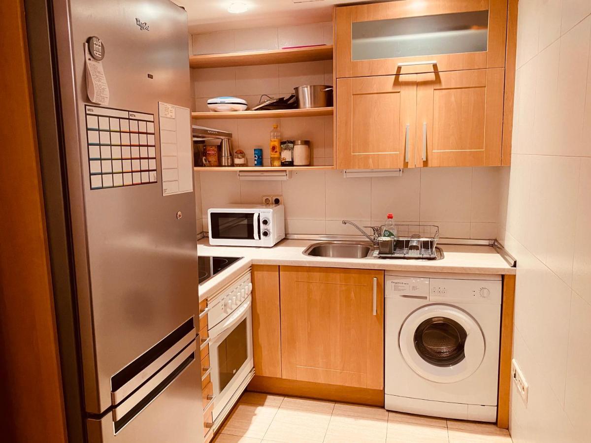 Airport, Ifema, Wanda Apartment Madrid