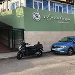 Luxury Apartment For Business & Family Trips