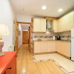 Apartamento Moderno en Edificio Clásico del Centro