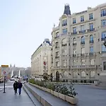Prado Suite