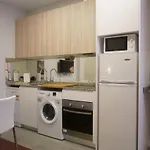 Apartamento Al Lado De Gran Via - Pink