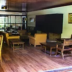 Comfortable And Accessible Studio In Madrid 35 M² Shared Pool
