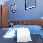 Casa De Huespedes Carabanchel By Vivere Stays