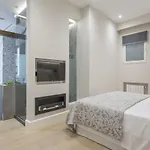 Charming City Center Apartment For 4 Perfect Location, Espoz Y Mina III