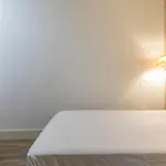 Homeabout Diego De Leon Apartment I