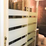 Deluxe Room Center