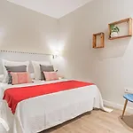 Experience The Best Of Madrid! Gran Via Apartment For 6, Comfort And Style In The Heart Of Chueca III