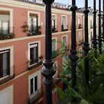 Reina Sofia Boutique II