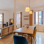 Chueca 2 Bedrooms In The Middle Of Chueca