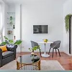 Lovely Studio For 2 - La Latina III