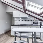 Penthouse Letras