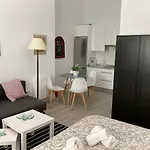 Padre Claret Apartments