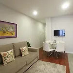 Apartamento Al Lado De Gran Via - Pink