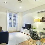 Mit House Puerta Del Sol III En Madrid