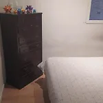 Apartamento 2 Dormitorios Cerca De Manuel Becerra