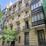 For You Rentals Apartment Temporal With Beautiful Private Terrace In The Center Of Madrid Car19