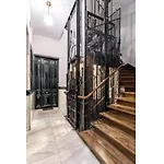 Silencioso Apartamento En Bailen-La Latina