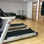 Super Deluxe Villa With Free Parking Madrid Center