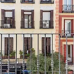 Incredible Design 2 Bedroom Apartment In Centro
